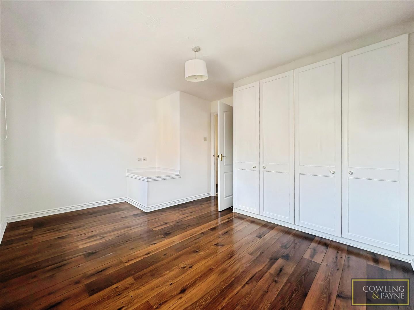 Davidson Gardens, Wickford